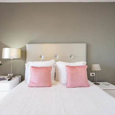 Home2book Breathtaking Ocean Views Apt, Apartment *